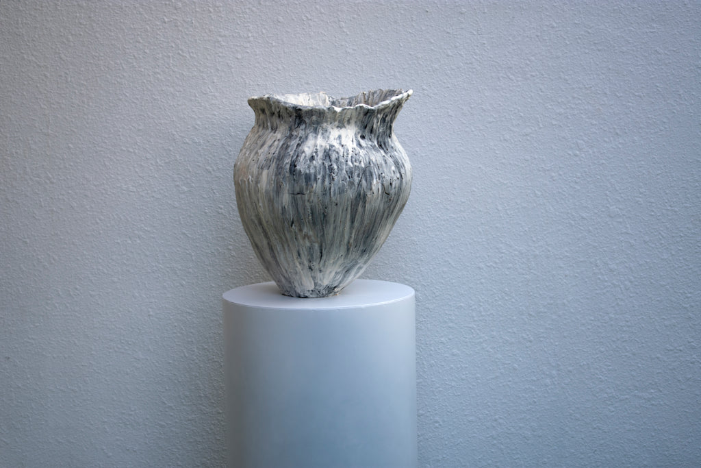 Vase "No One" number 3