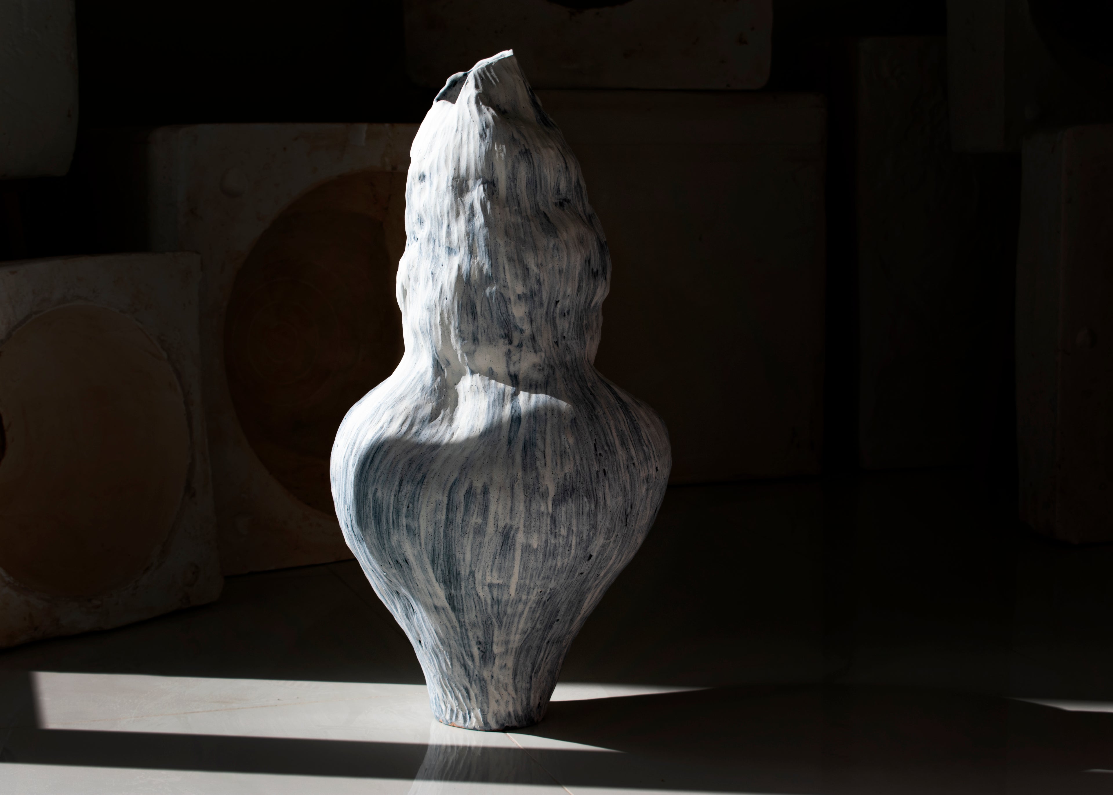 Vase "No One" number 3